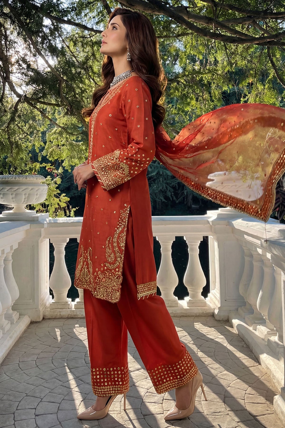 5751-HARPER EMBROIDERED SILK STITCHED