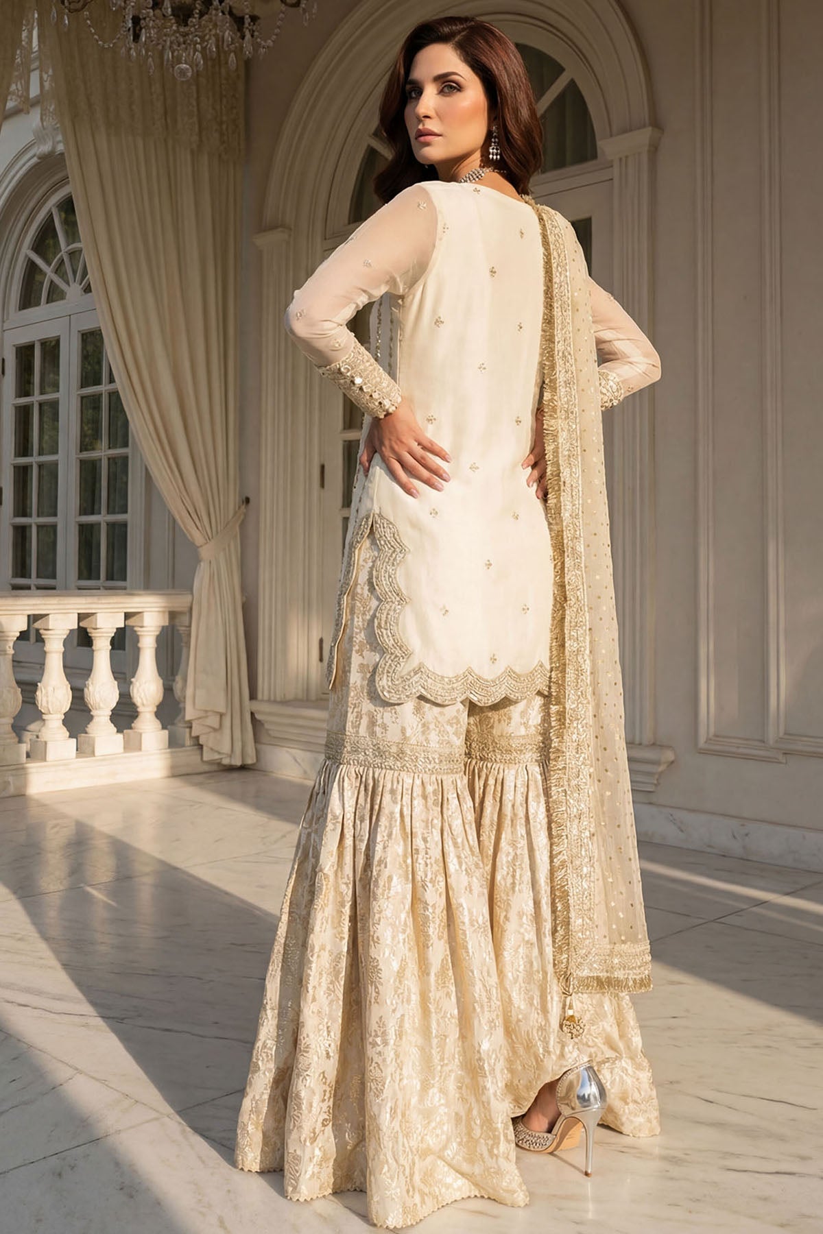 5752-ROSE EMBROIDERED CRINKLE CHIFFON STITCHED