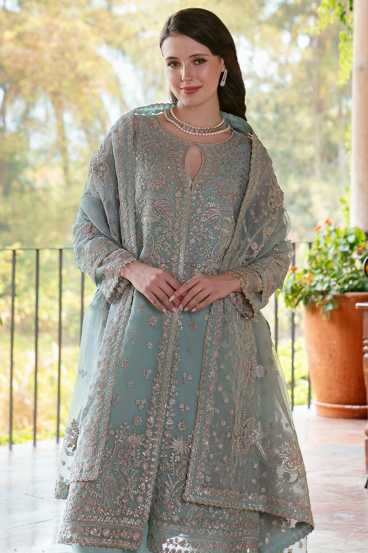 5806-STELO EMBROIDERED ORGANZA UNSTITCHED