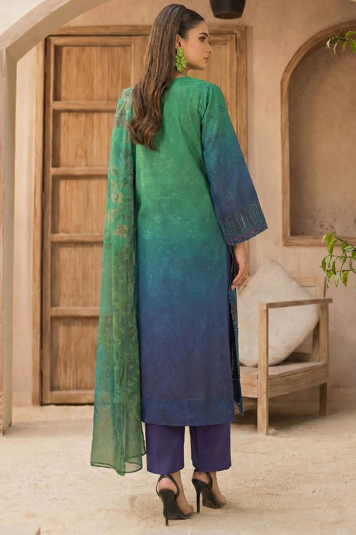 5819-NIRVANA EMBROIDERED LAWN STITCHED