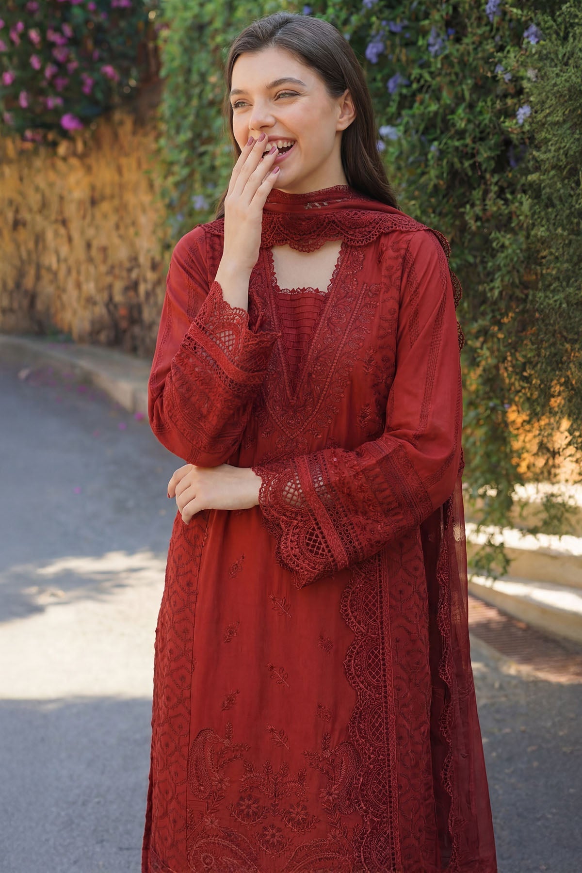 5839-IRIS EMBROIDERED LAWN UNSTITCHED
