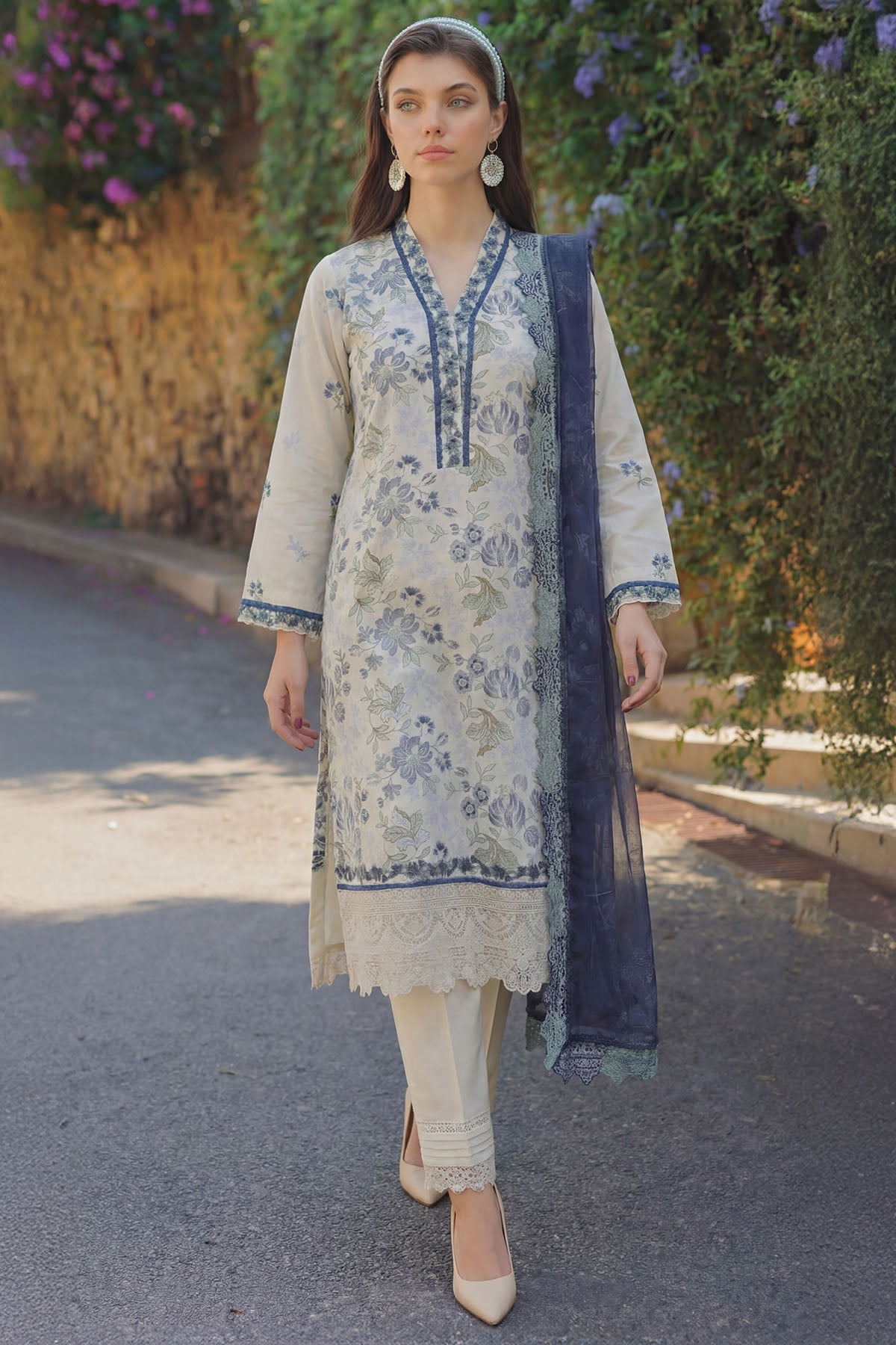5841-SENNA EMBROIDERED LAWN UNSTITCHED