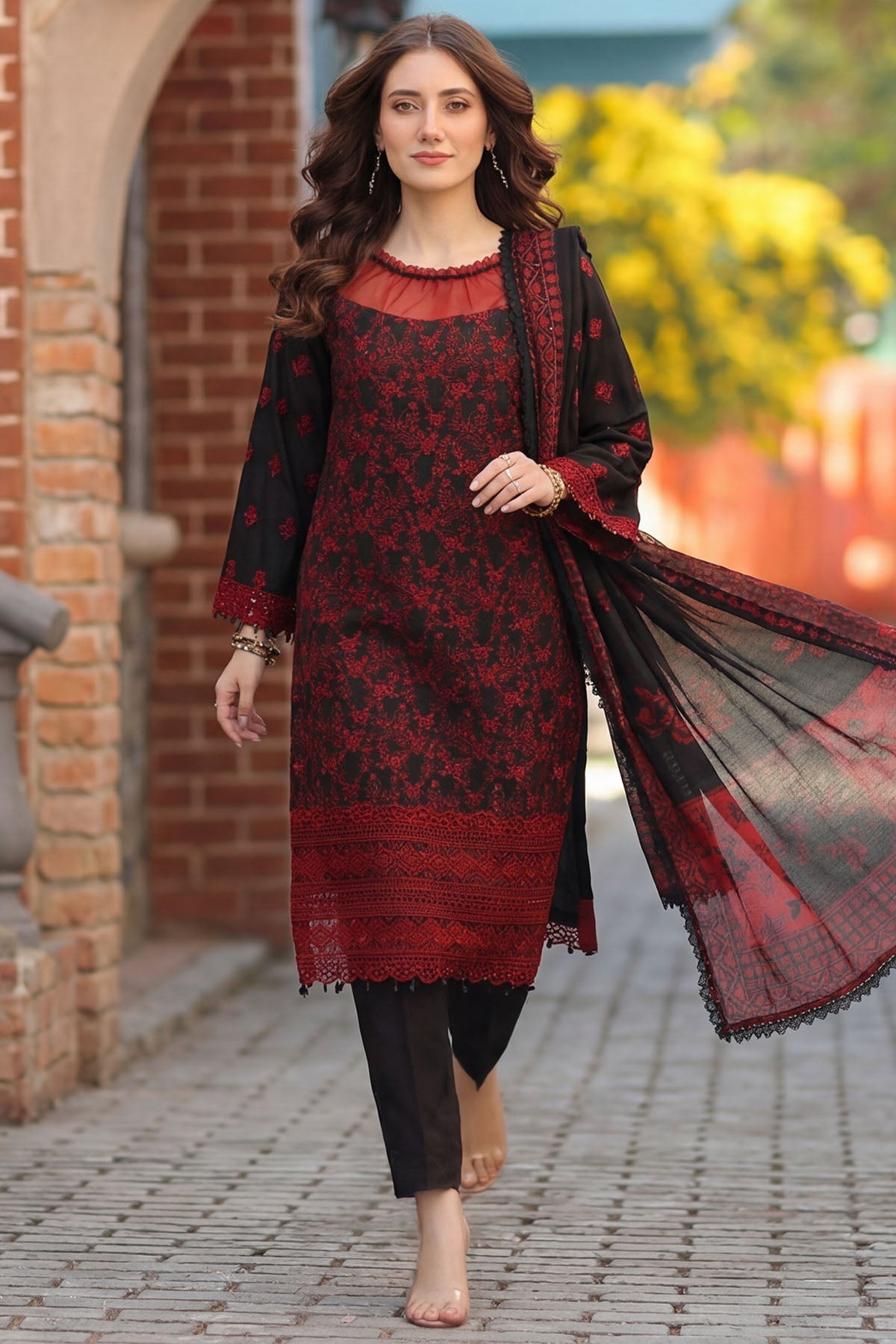 5855-ISLA EMBROIDERED LAWN UNSTITCHED