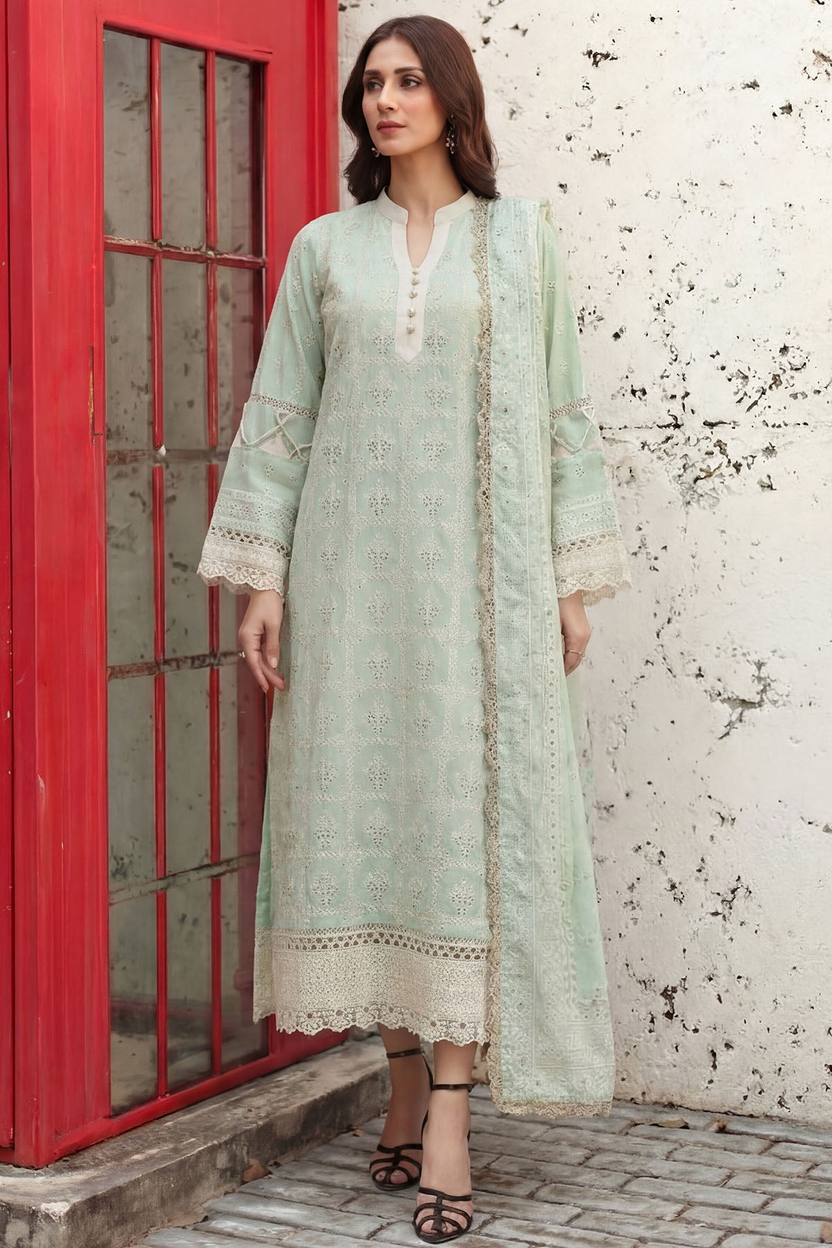 5856-LUNA EMBROIDERED LAWN UNSTITCHED