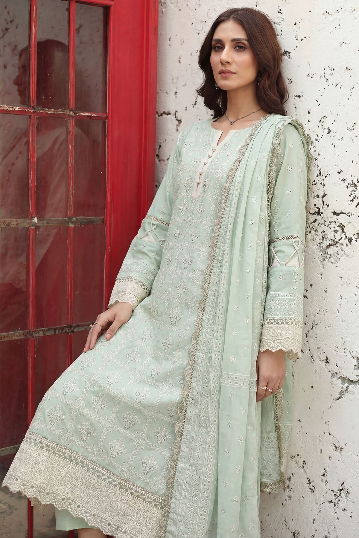 5856-LUNA EMBROIDERED LAWN UNSTITCHED