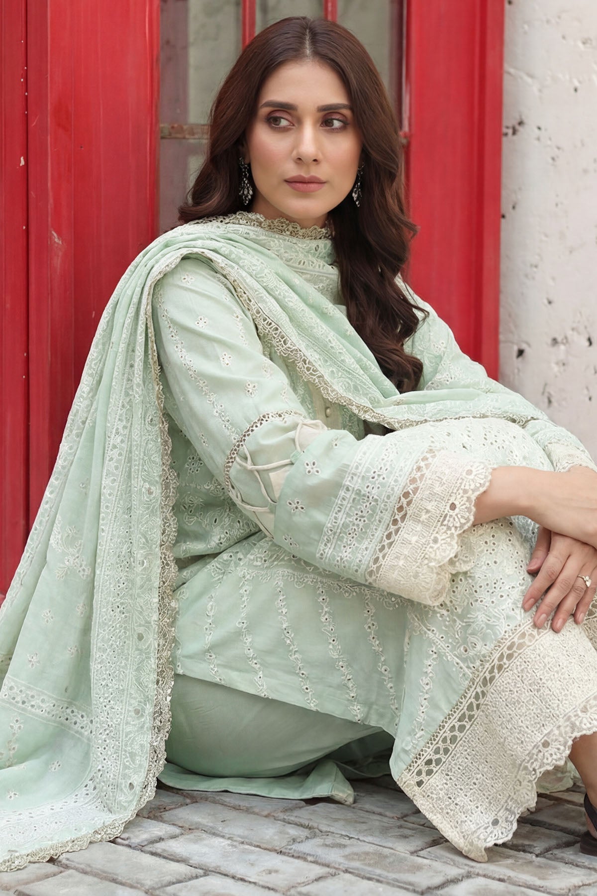 5856-LUNA EMBROIDERED LAWN UNSTITCHED