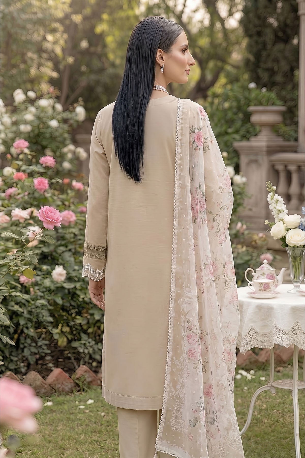 5870-GRACE EMBROIDERED LAWN UNSTITCHED