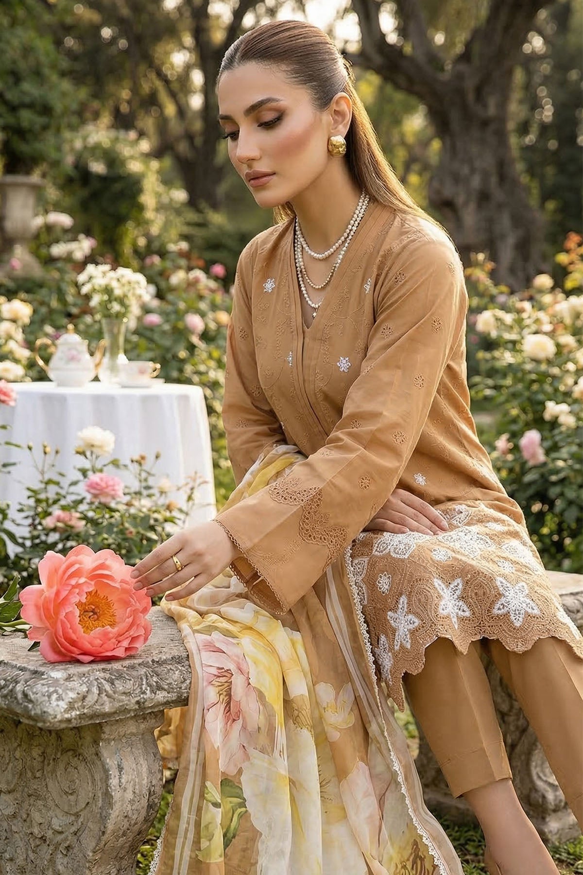 5873-HANNAH EMBROIDERED LAWN UNSTITCHED