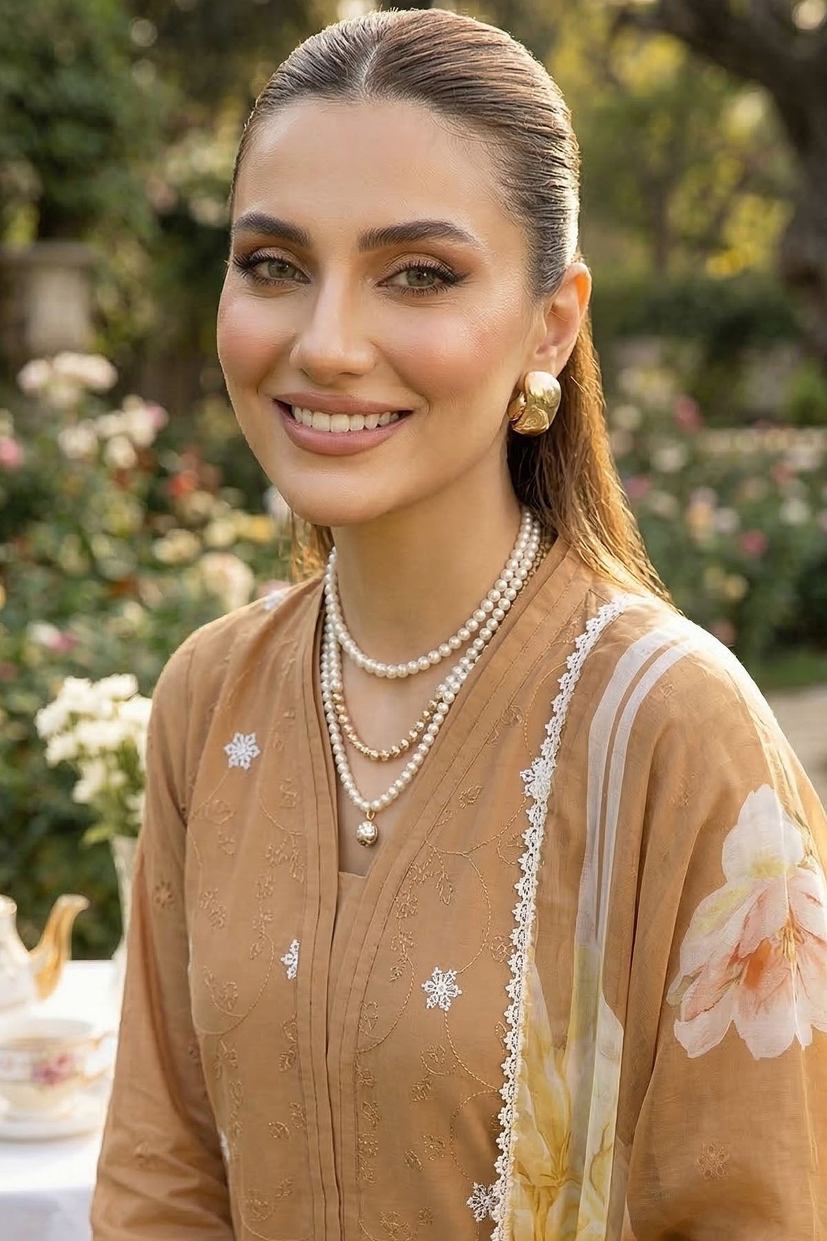 5873-HANNAH EMBROIDERED LAWN UNSTITCHED