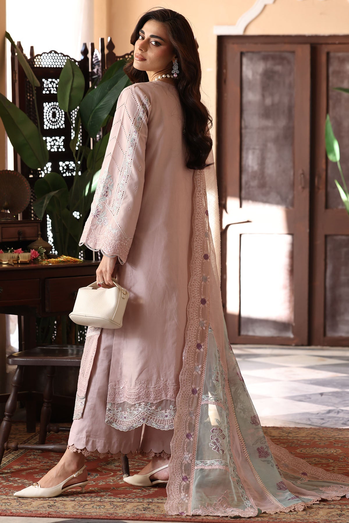 5916-CLEO EMBROIDERED LAWN STITCHED