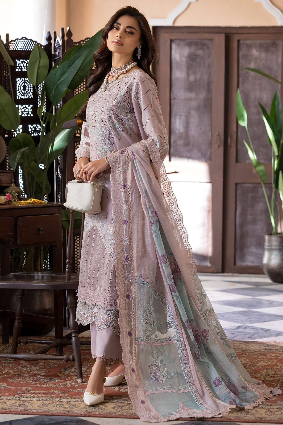 5916-CLEO EMBROIDERED LAWN STITCHED