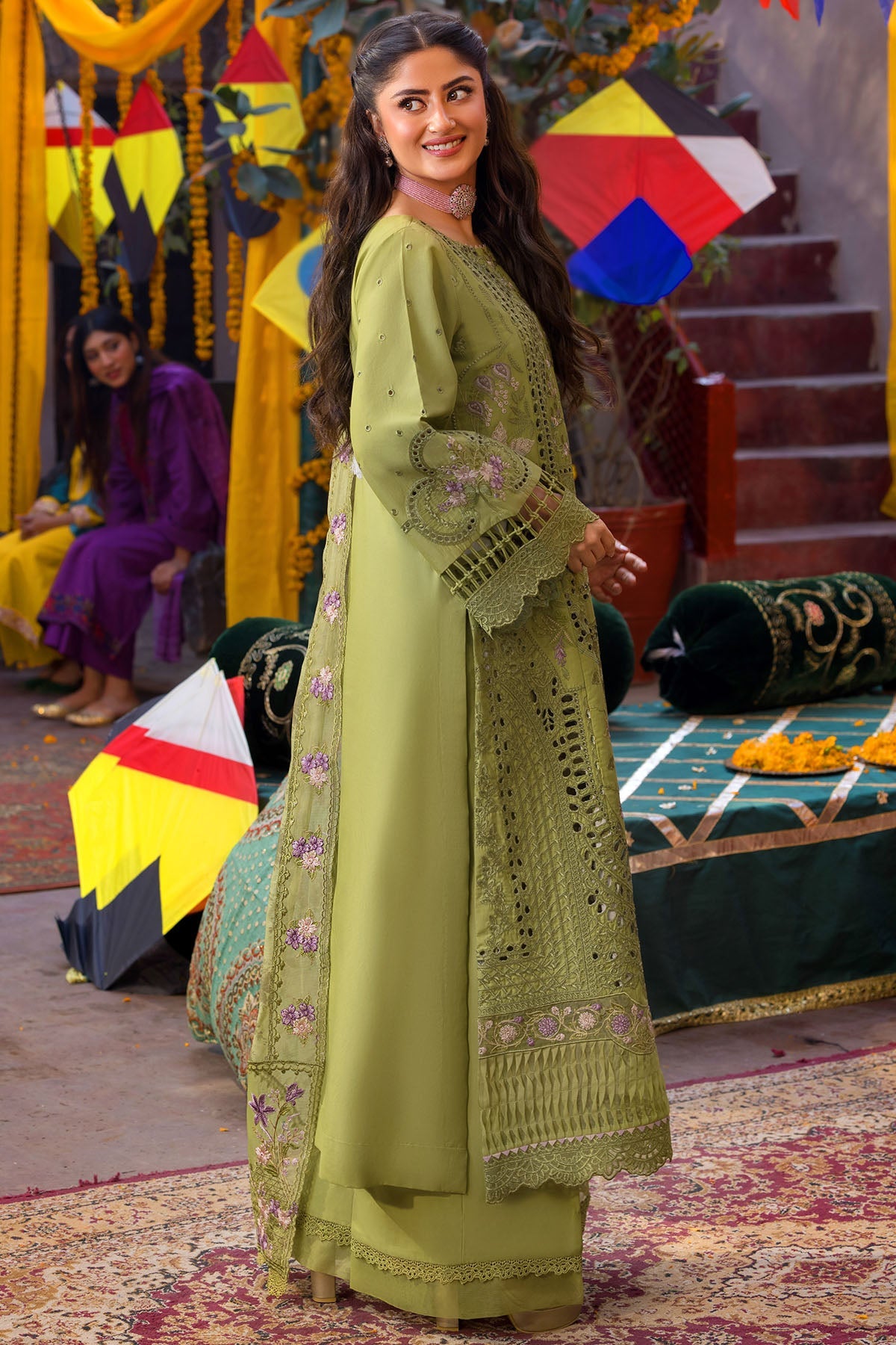 5932-NISA EMBROIDERED LAWN STITCHED