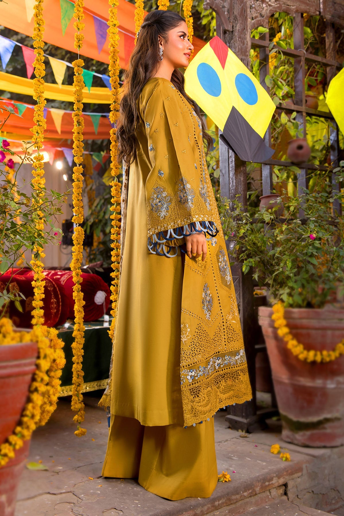5937-ARABELLA EMBROIDERED LAWN STITCHED
