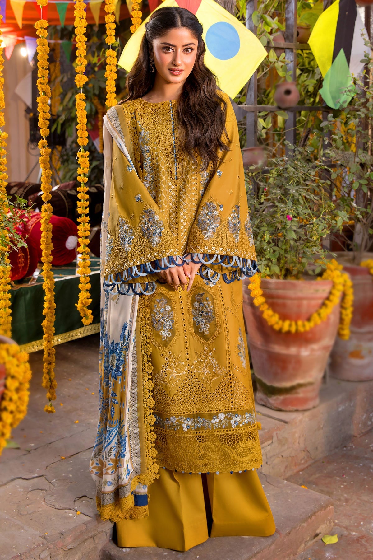 5937-ARABELLA EMBROIDERED LAWN STITCHED
