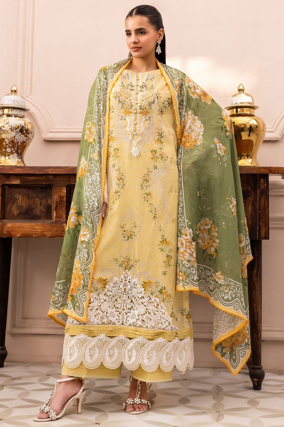 6013-GIKDED EMBROIDERED LAWN UNSTITCHED