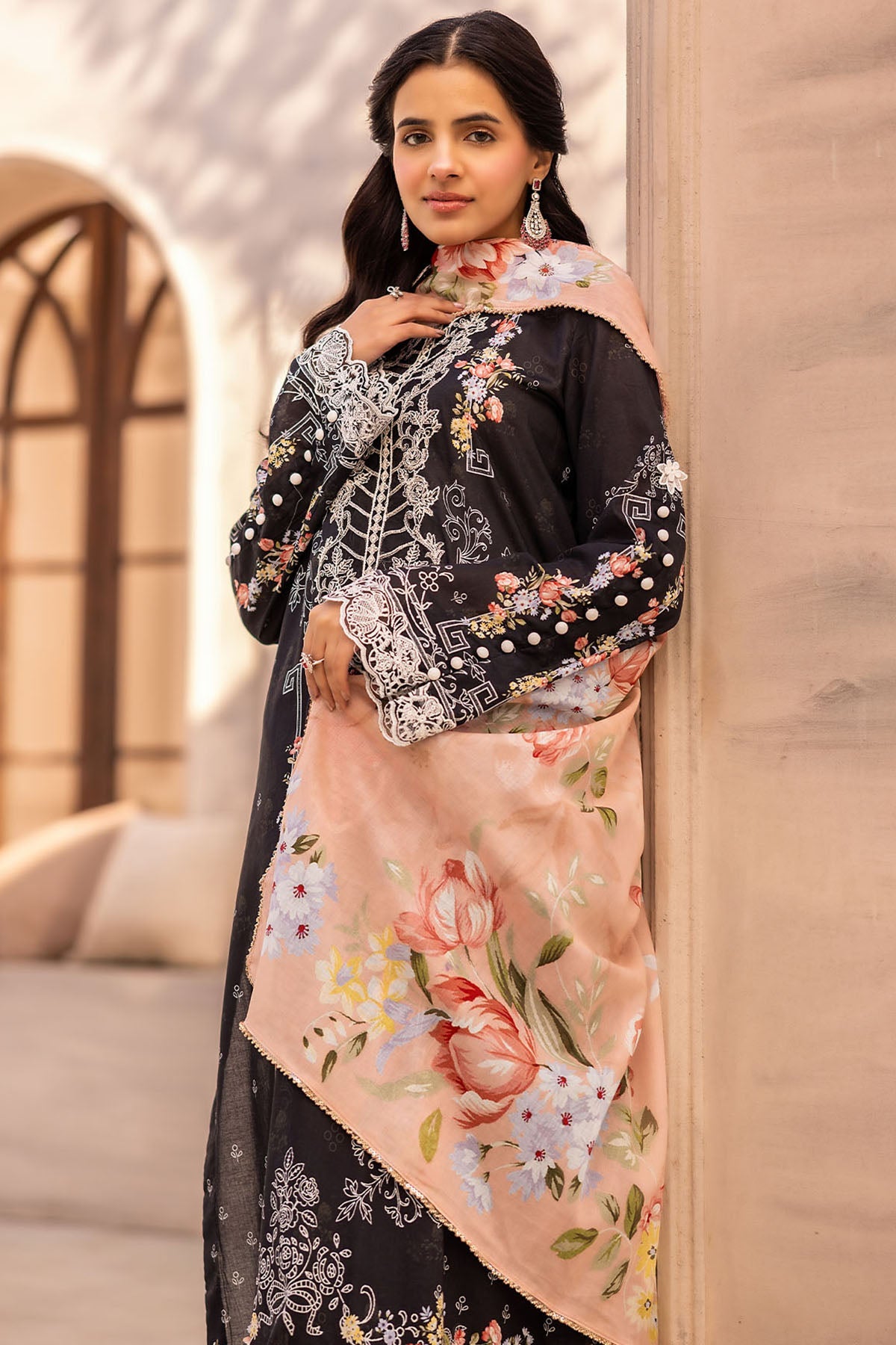 6014-GLEAMORE EMBROIDERED LAWN STITCHED
