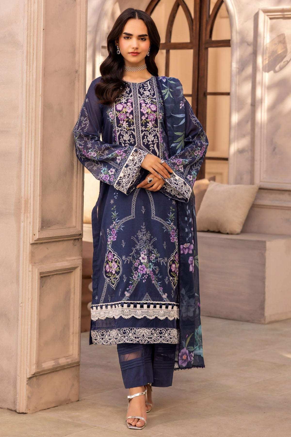 6015-BARELLE EMBROIDERED LAWN UNSTITCHED