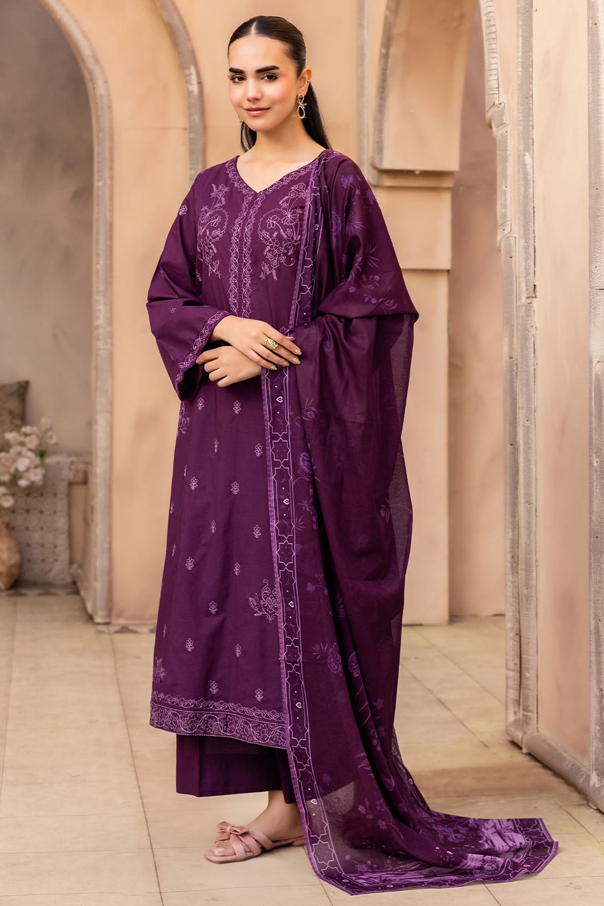 6031-HOORAB EMBROIDERED LAWN UNSTITCHED