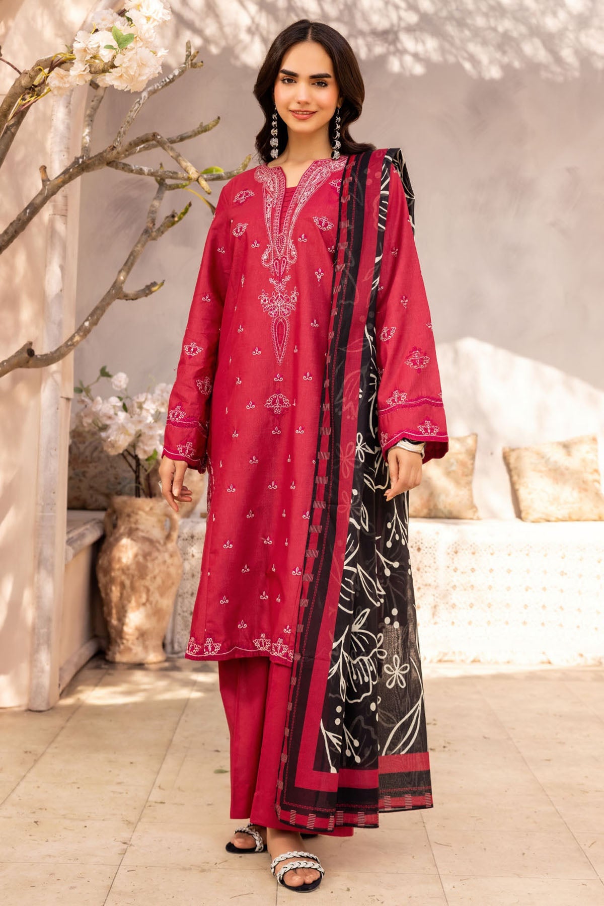 6032-YASHFA EMBROIDERED LAWN UNSTITCHED
