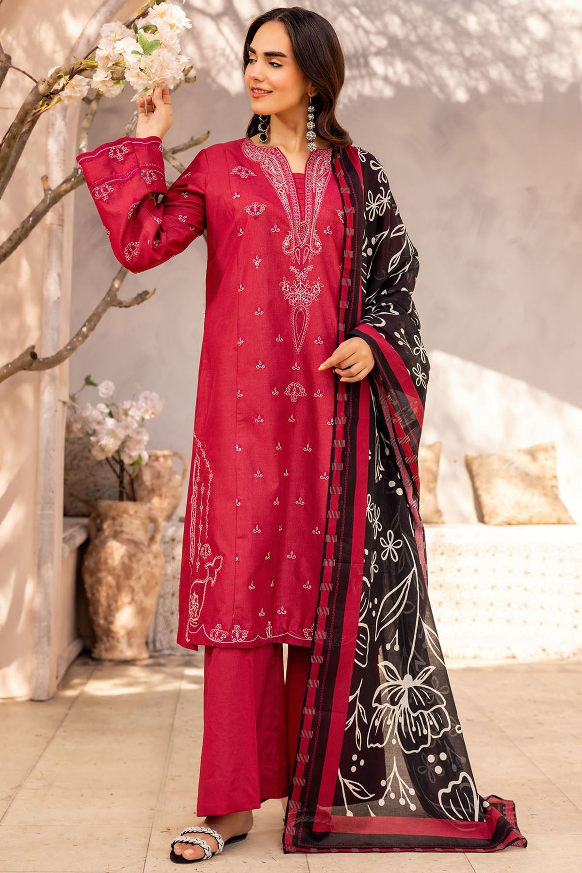 6032-YASHFA EMBROIDERED LAWN UNSTITCHED