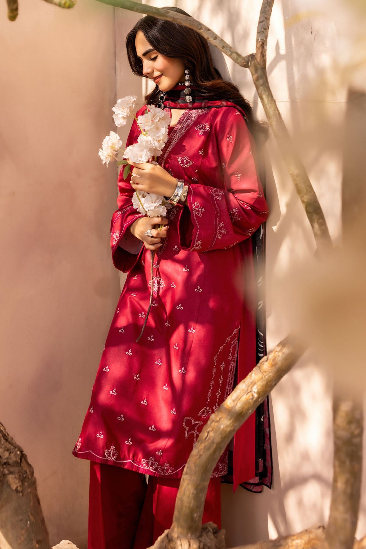 6032-YASHFA EMBROIDERED LAWN UNSTITCHED