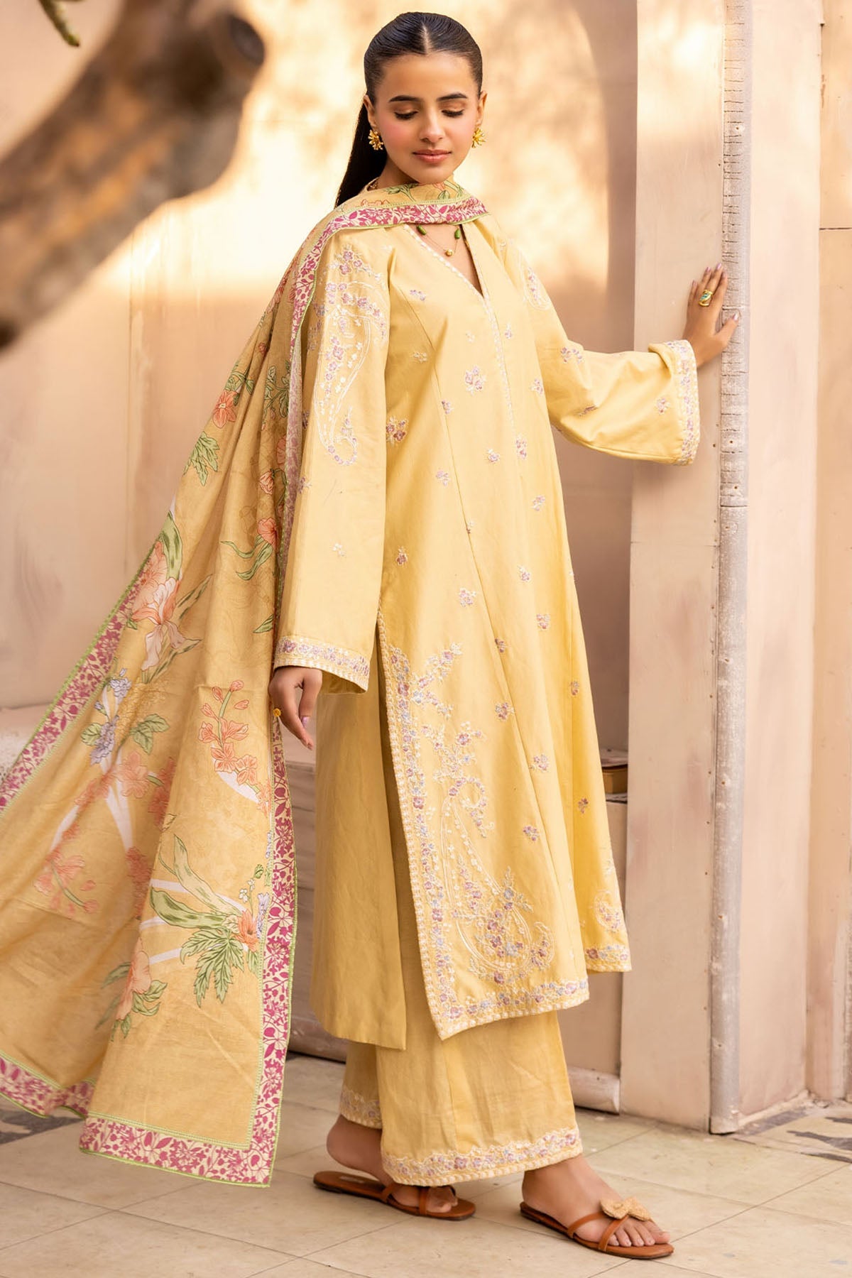 6034-MEERSHA EMBROIDERED LAWN STITCHED