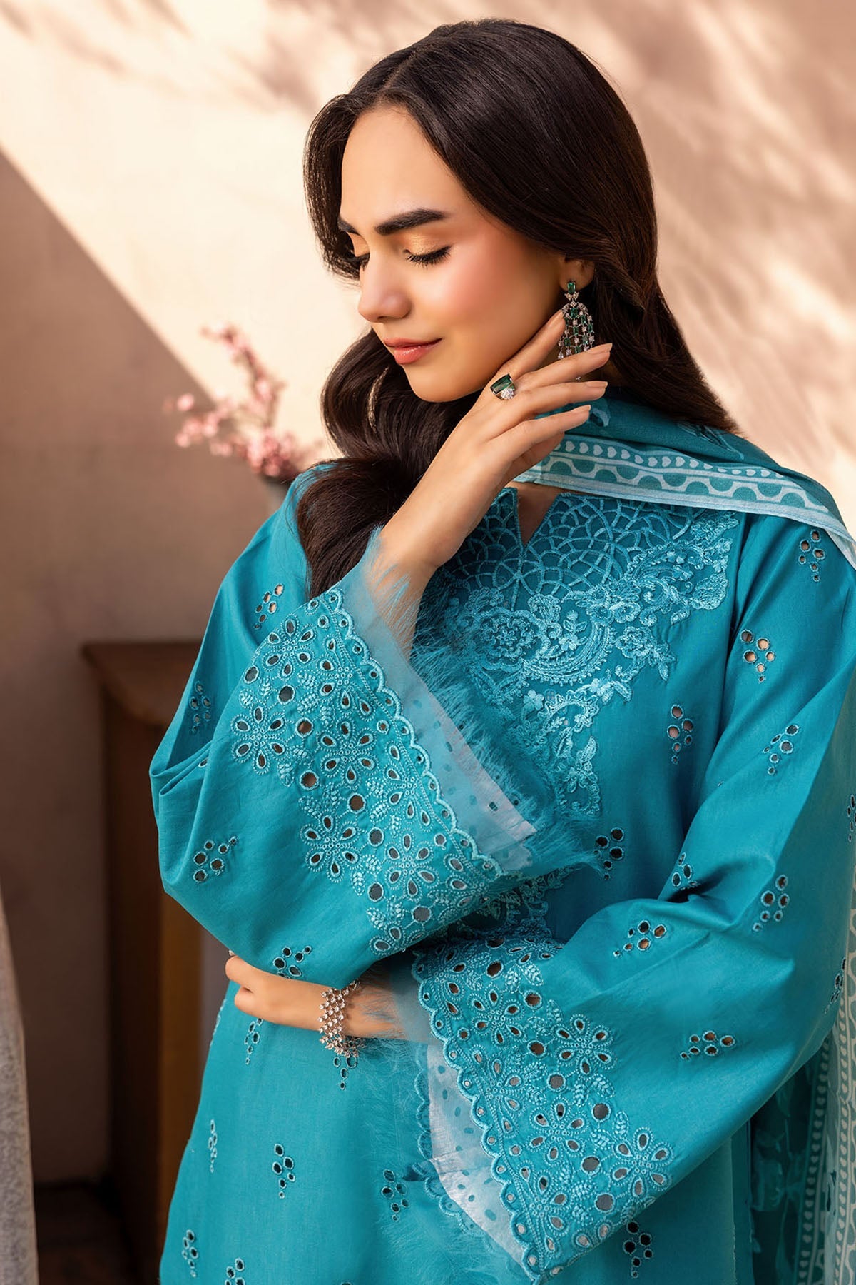 6035-IZYAN EMBROIDERED LAWN UNSTITCHED