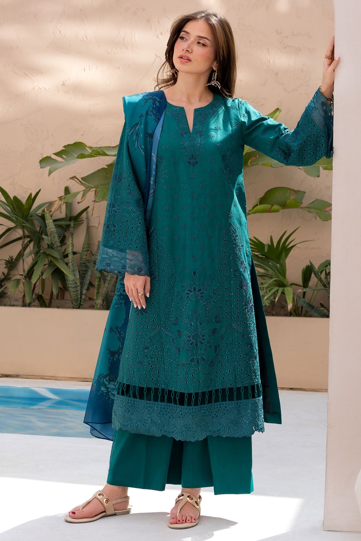 6063-ABIGAL EMBROIDERED LAWN STITCHED