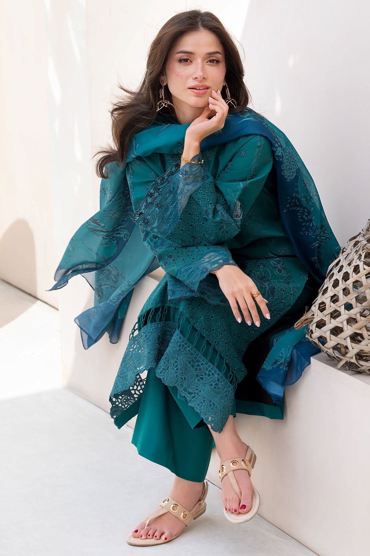 6063-ABIGAL EMBROIDERED LAWN STITCHED