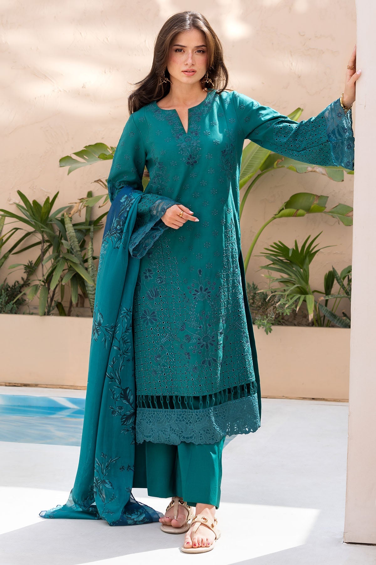 6063-ABIGAL EMBROIDERED LAWN STITCHED