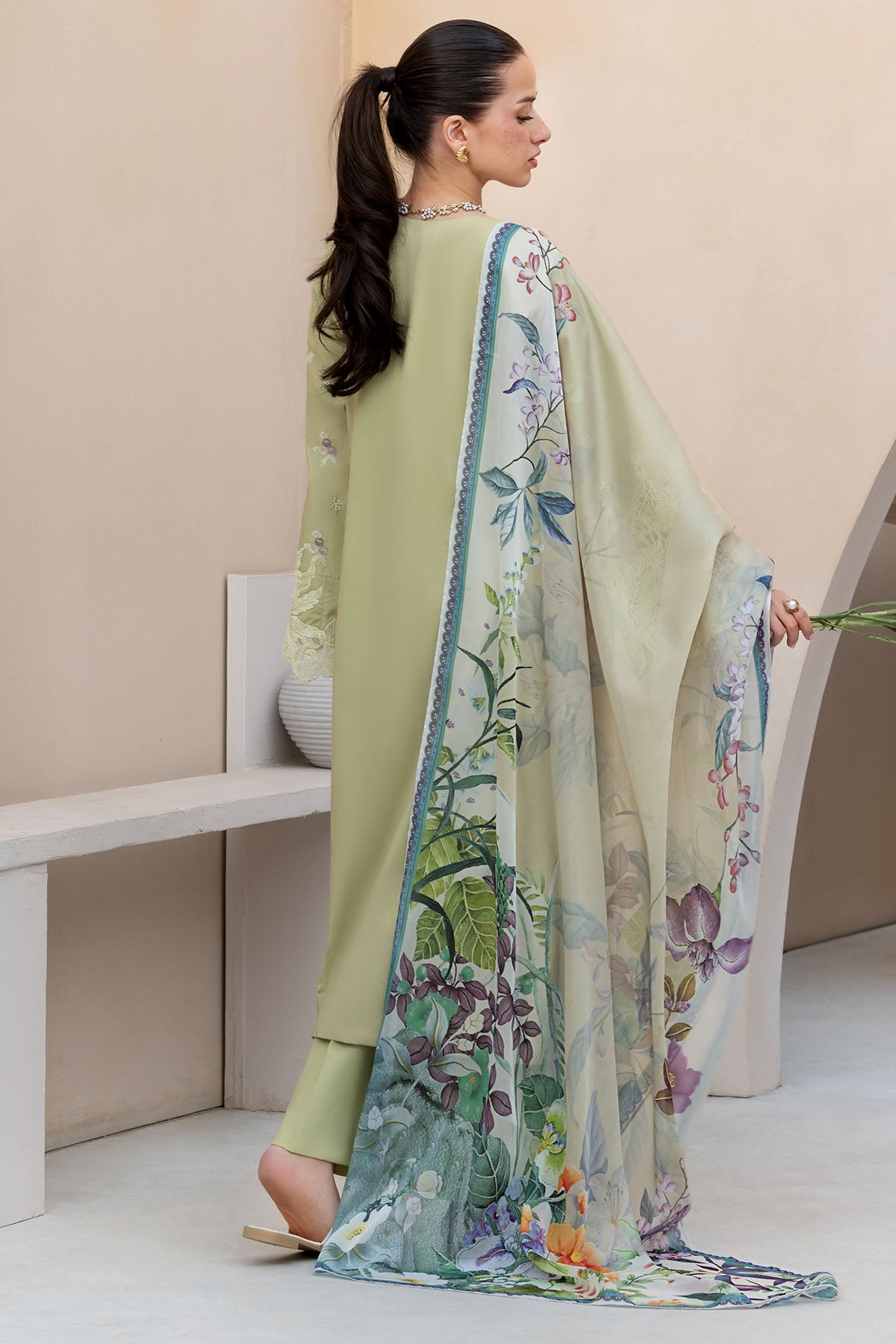 6064-ALEXANDRIN EMBROIDERED LAWN STITCHED