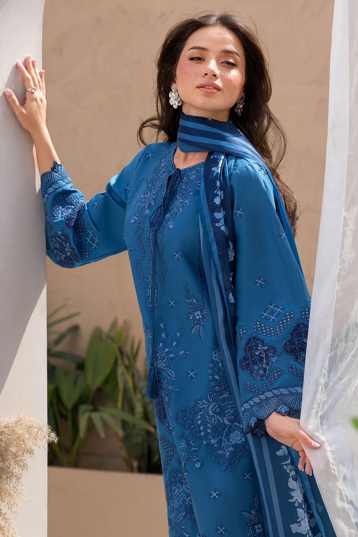 6068-FRANCES EMBROIDERED LAWN STITCHED