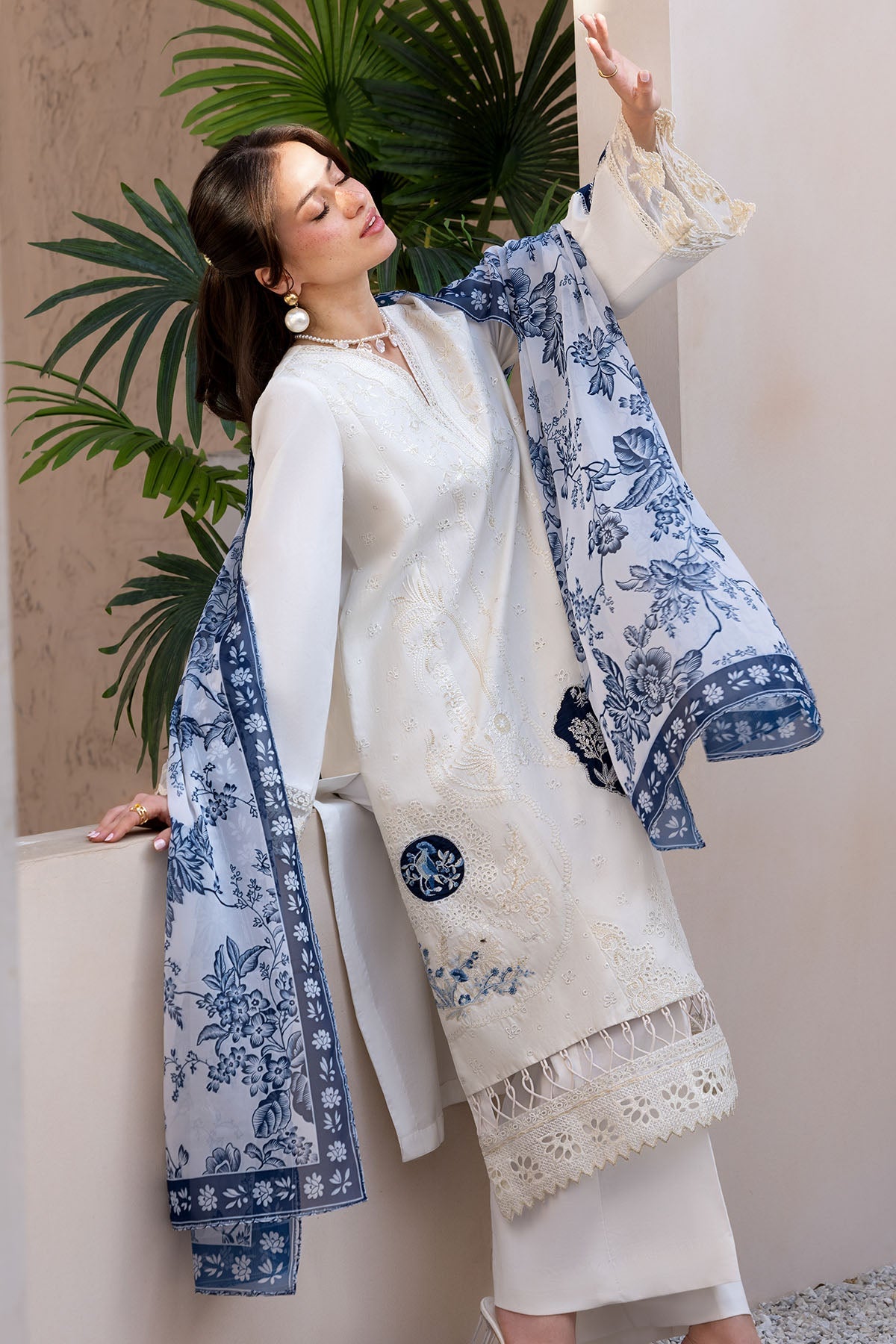 6070-MTNA EMBROIDERED LAWN UNSTITCHED