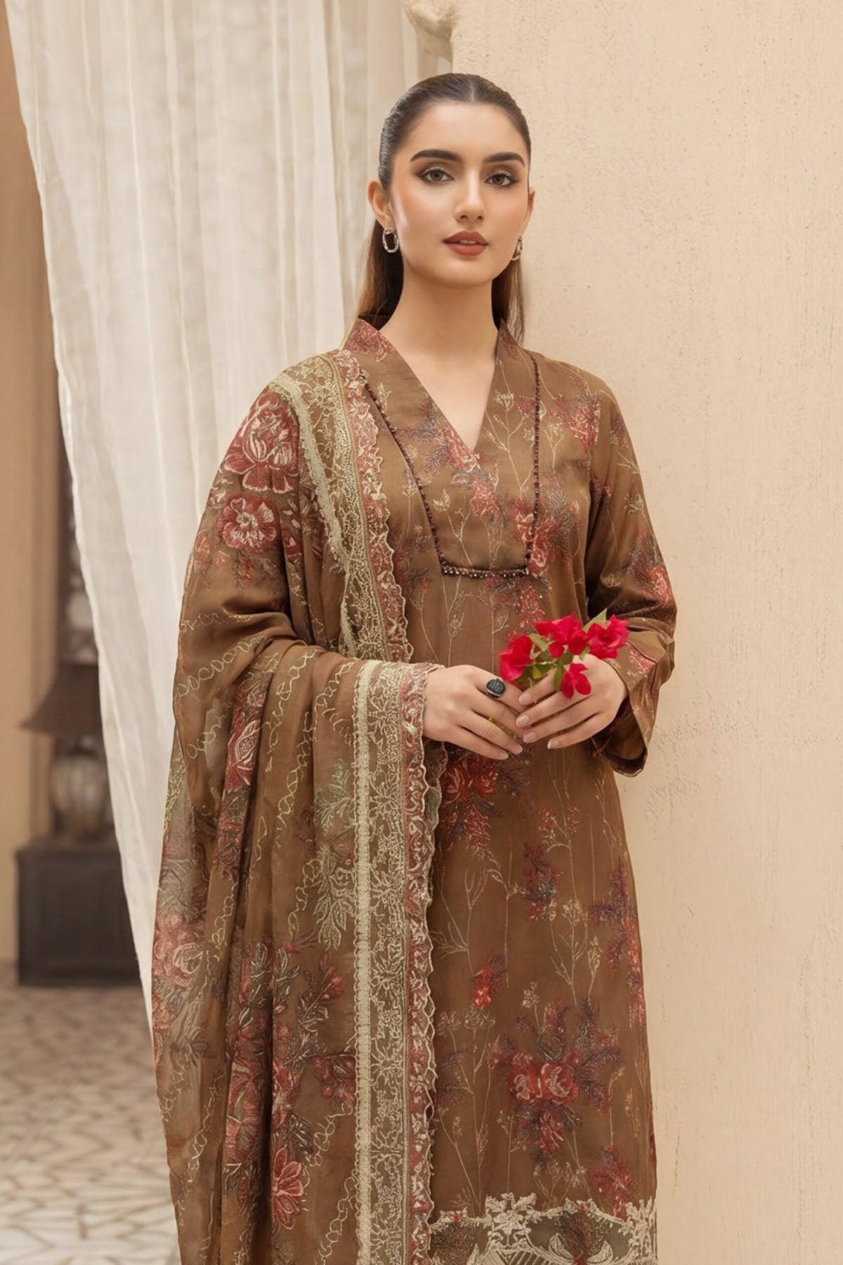 6084-DIRA EMBROIDERED LAWN UNSTITCHED