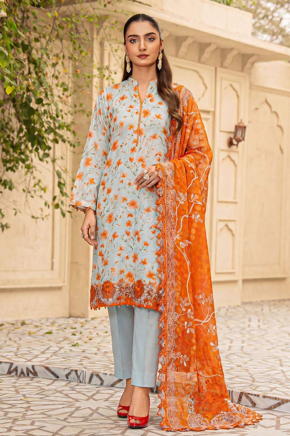 6085-ARI EMBROIDERED LAWN UNSTITCHED