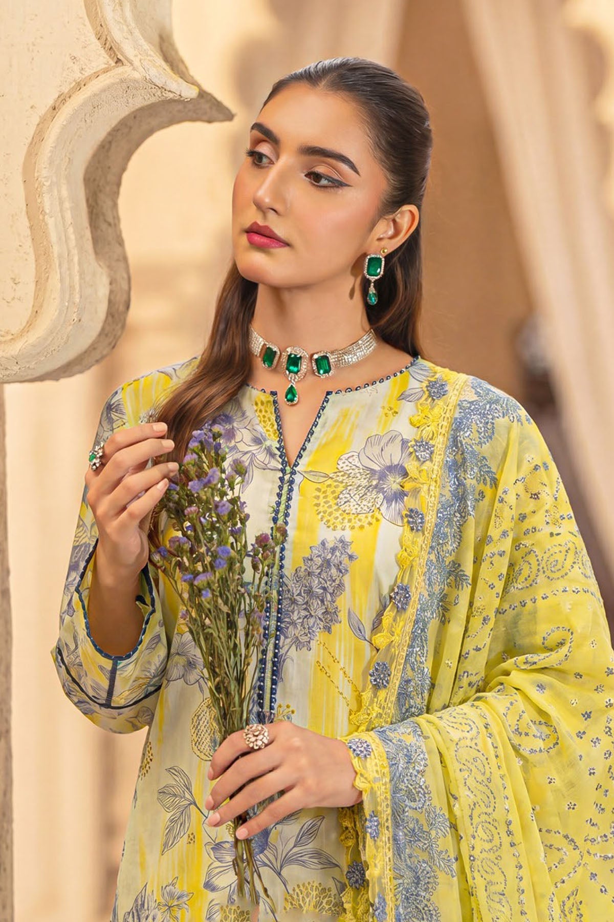 6088-NILA EMBROIDERED LAWN UNSTITCHED
