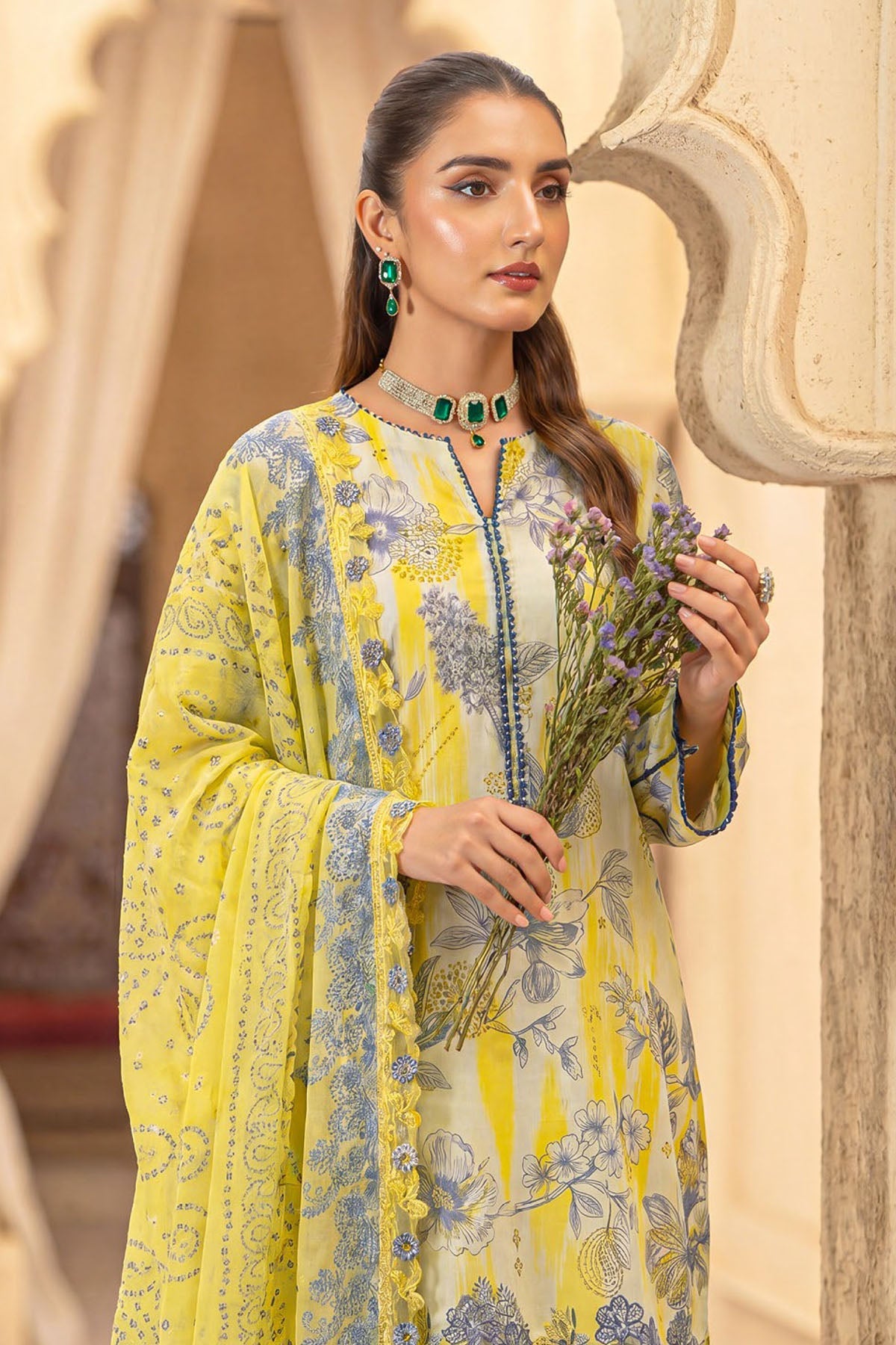 6088-NILA EMBROIDERED LAWN UNSTITCHED