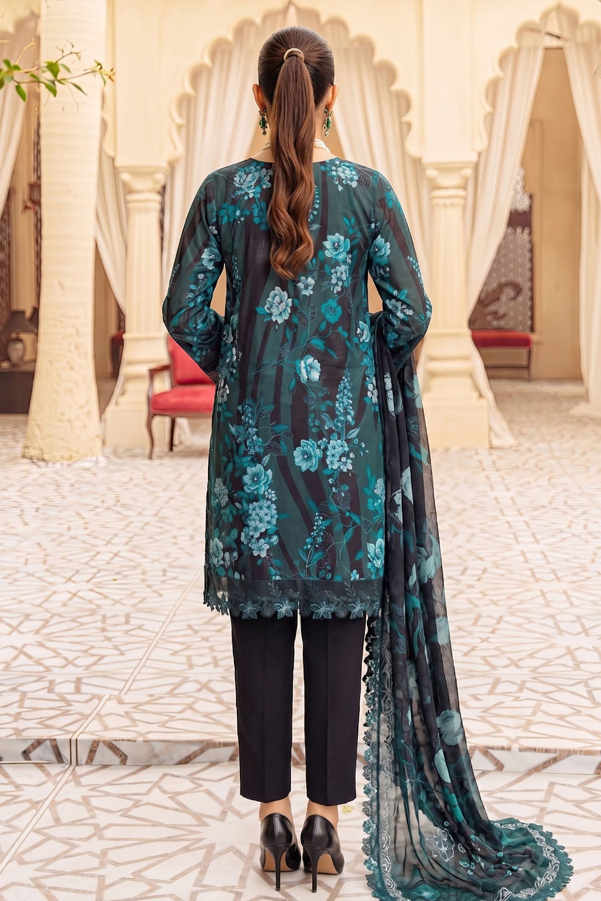 6091-YAWI EMBROIDERED LAWN UNSTITCHED