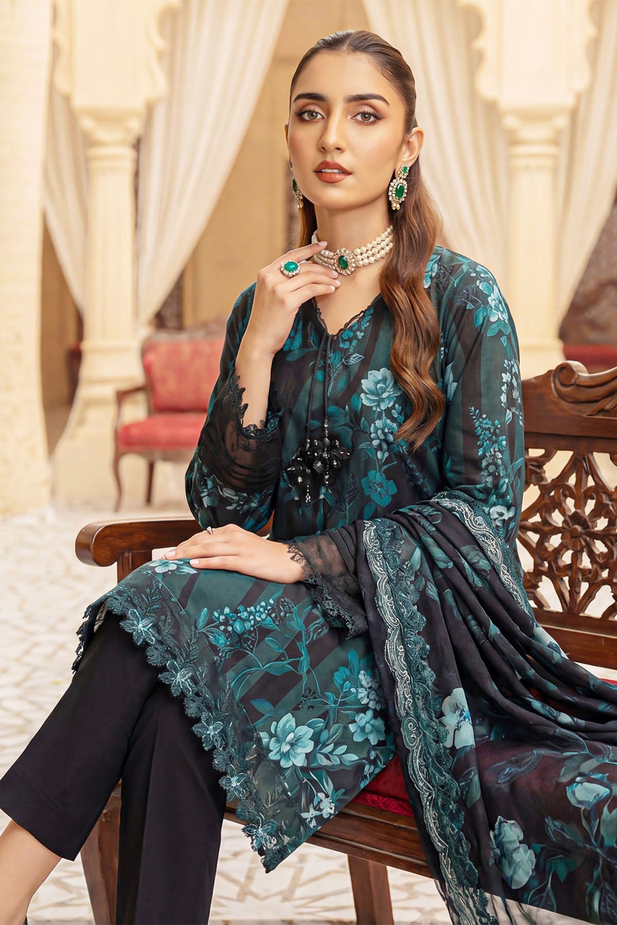 6091-YAWI EMBROIDERED LAWN UNSTITCHED