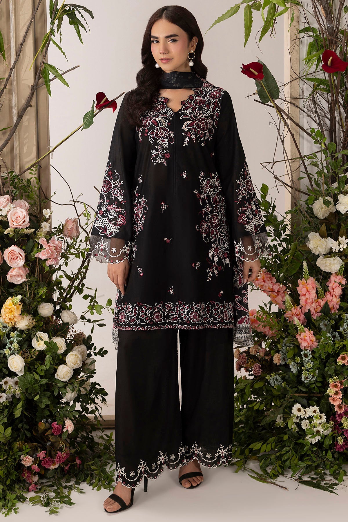 6102-MELA EMBROIDERED LAWN UNSTITCHED