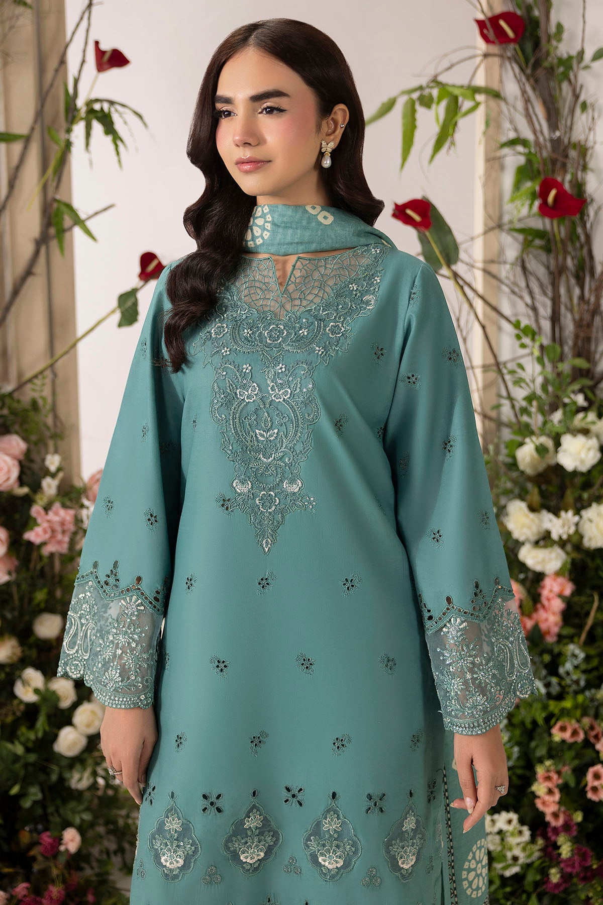 6104-CILIEGIA EMBROIDERED LAWN STITCHED