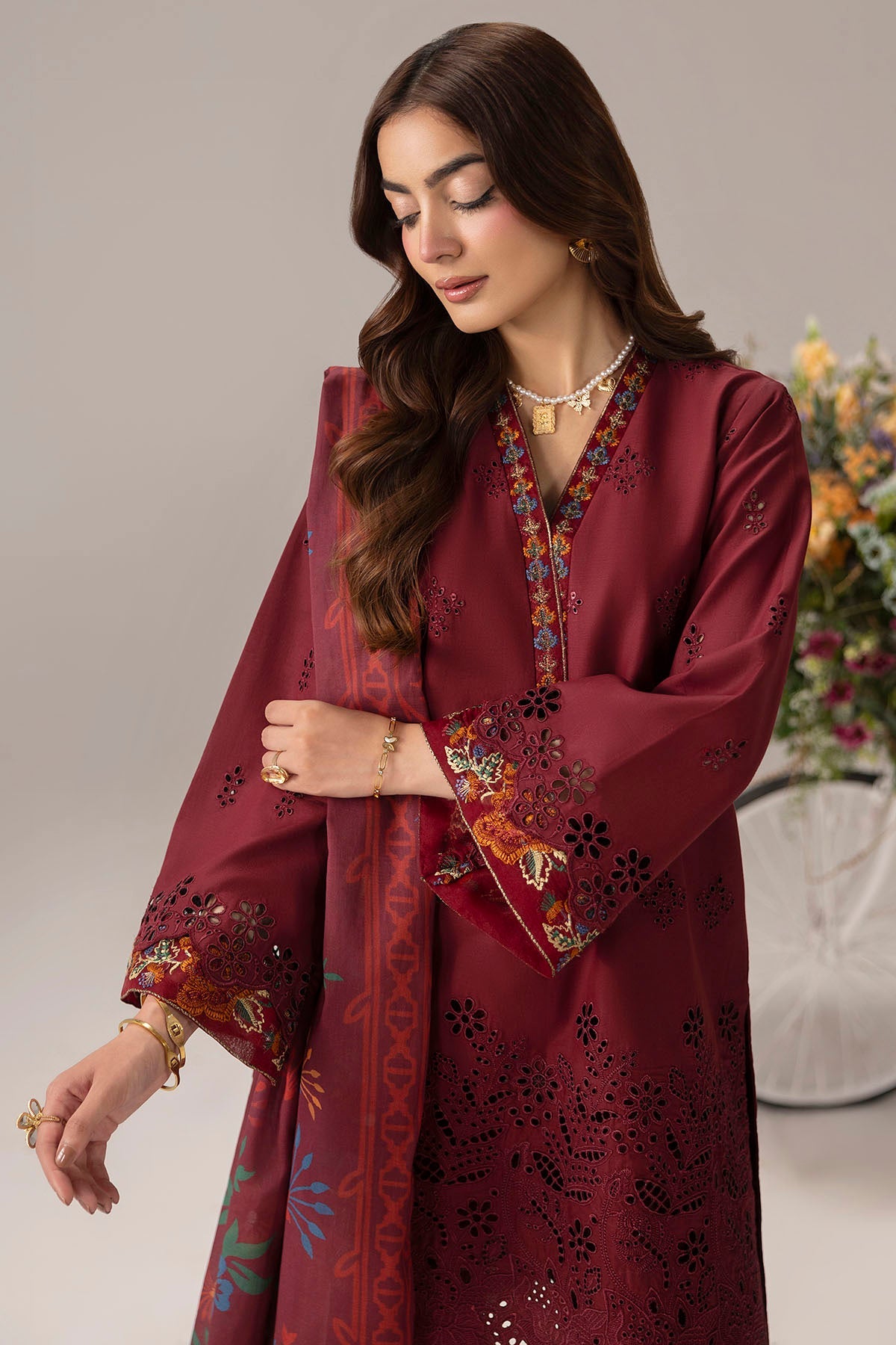 6105-ALBICOCCA EMBROIDERED LAWN STITCHED