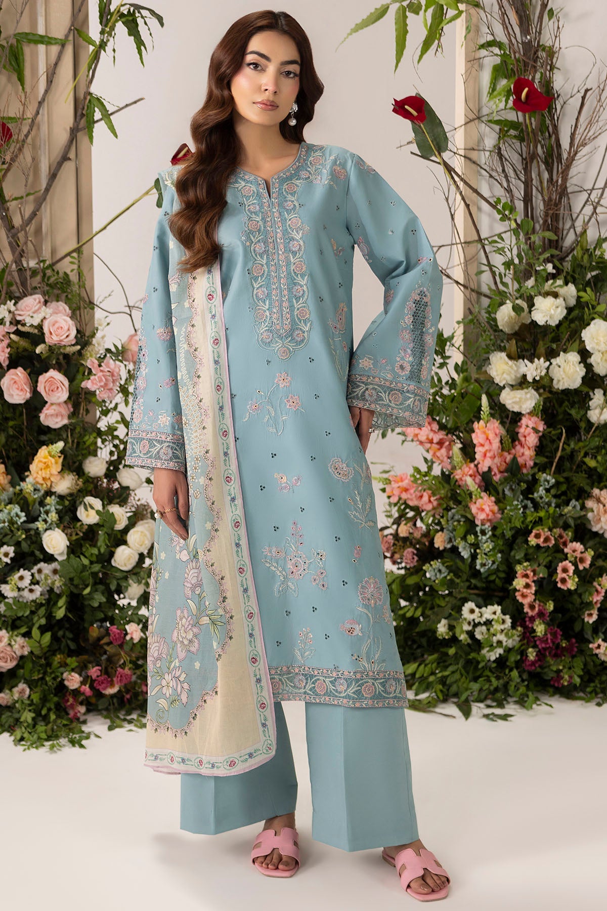 6107-NESPOLA EMBROIDERED LAWN STITCHED