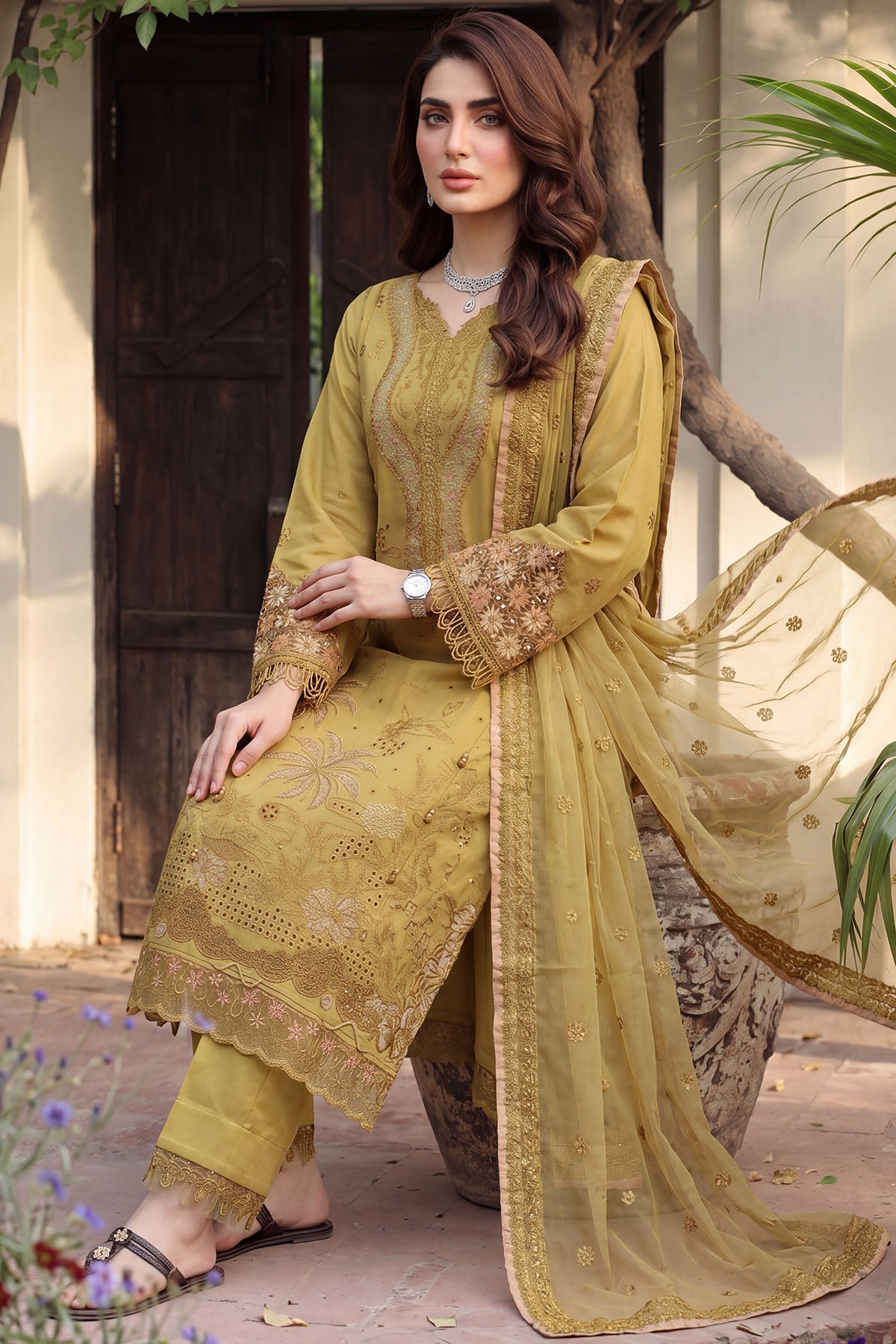 6112-ABRUZZO EMBROIDERED LAWN UNSTITCHED