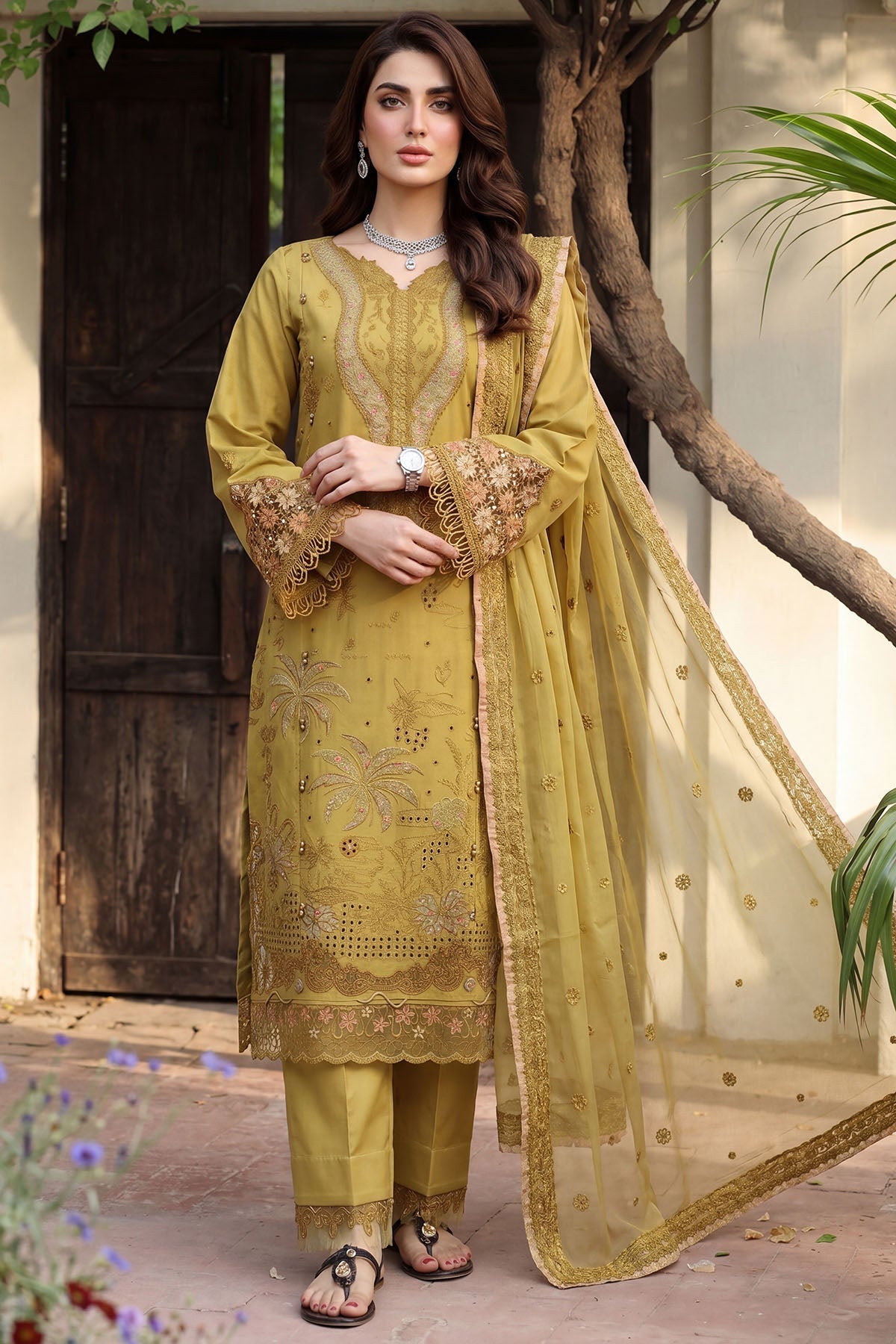 6112-ABRUZZO EMBROIDERED LAWN UNSTITCHED