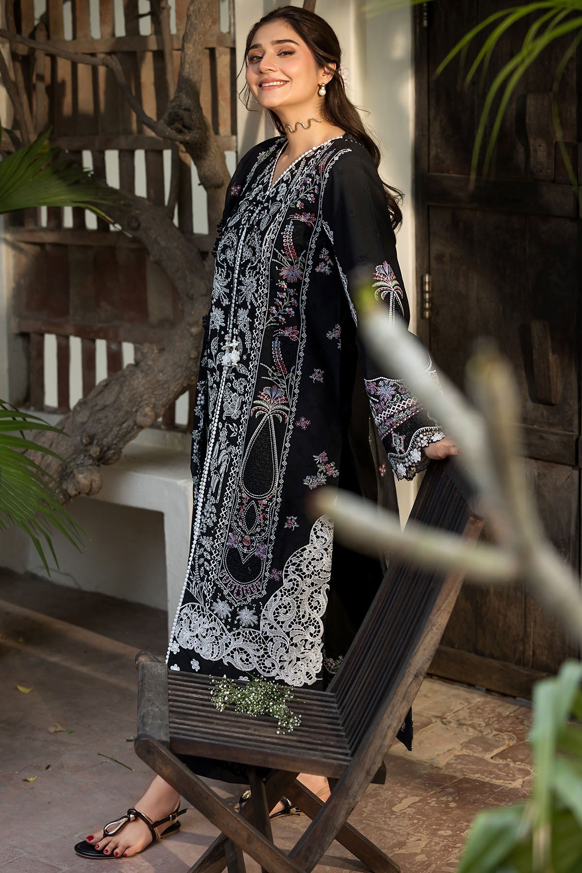 6117-LAZIO EMBROIDERED LAWN STITCHED
