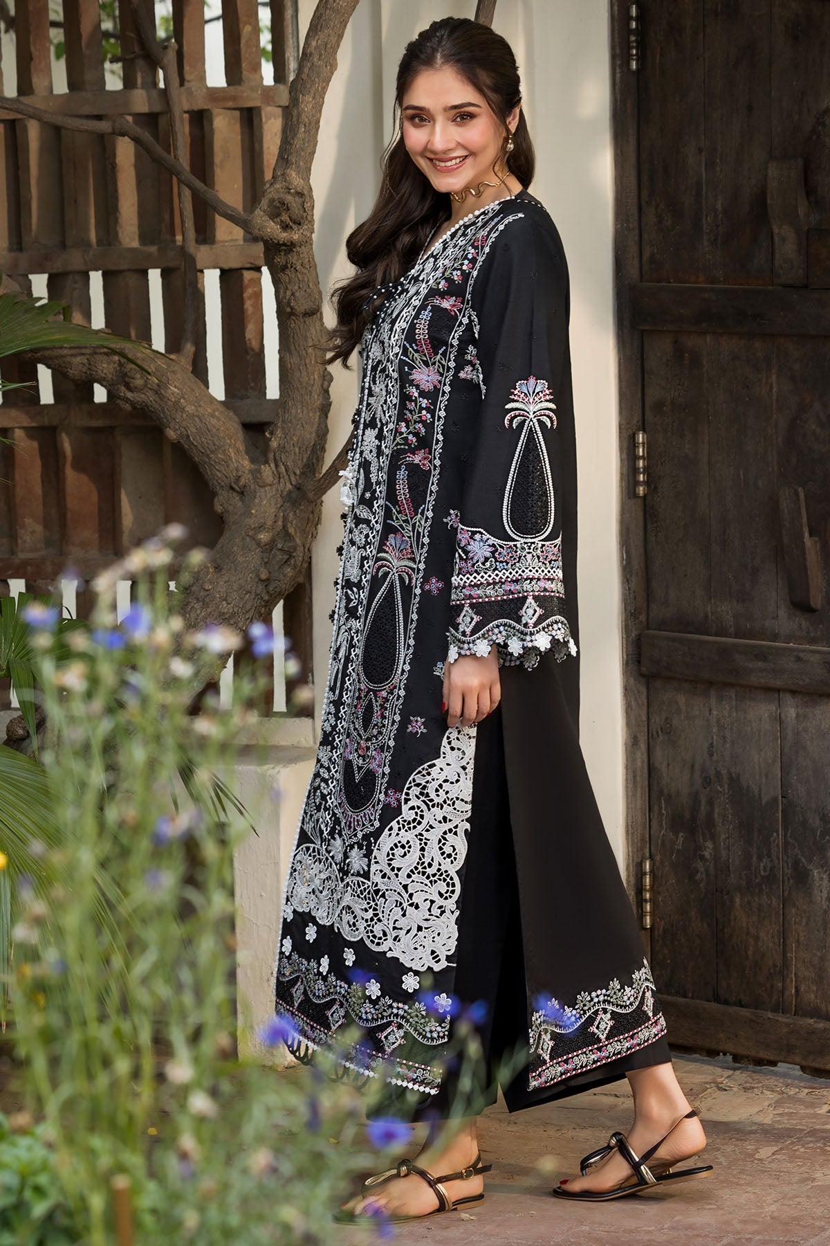 6117-LAZIO EMBROIDERED LAWN STITCHED