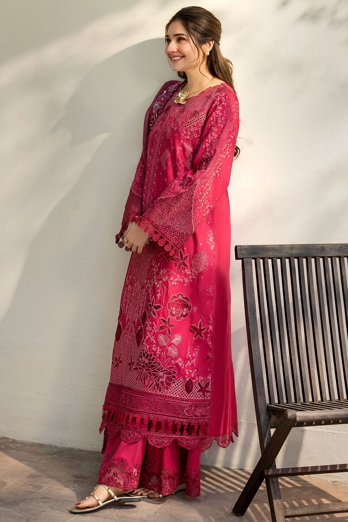 6121-UMBRIA EMBROIDERED LAWN STITCHED