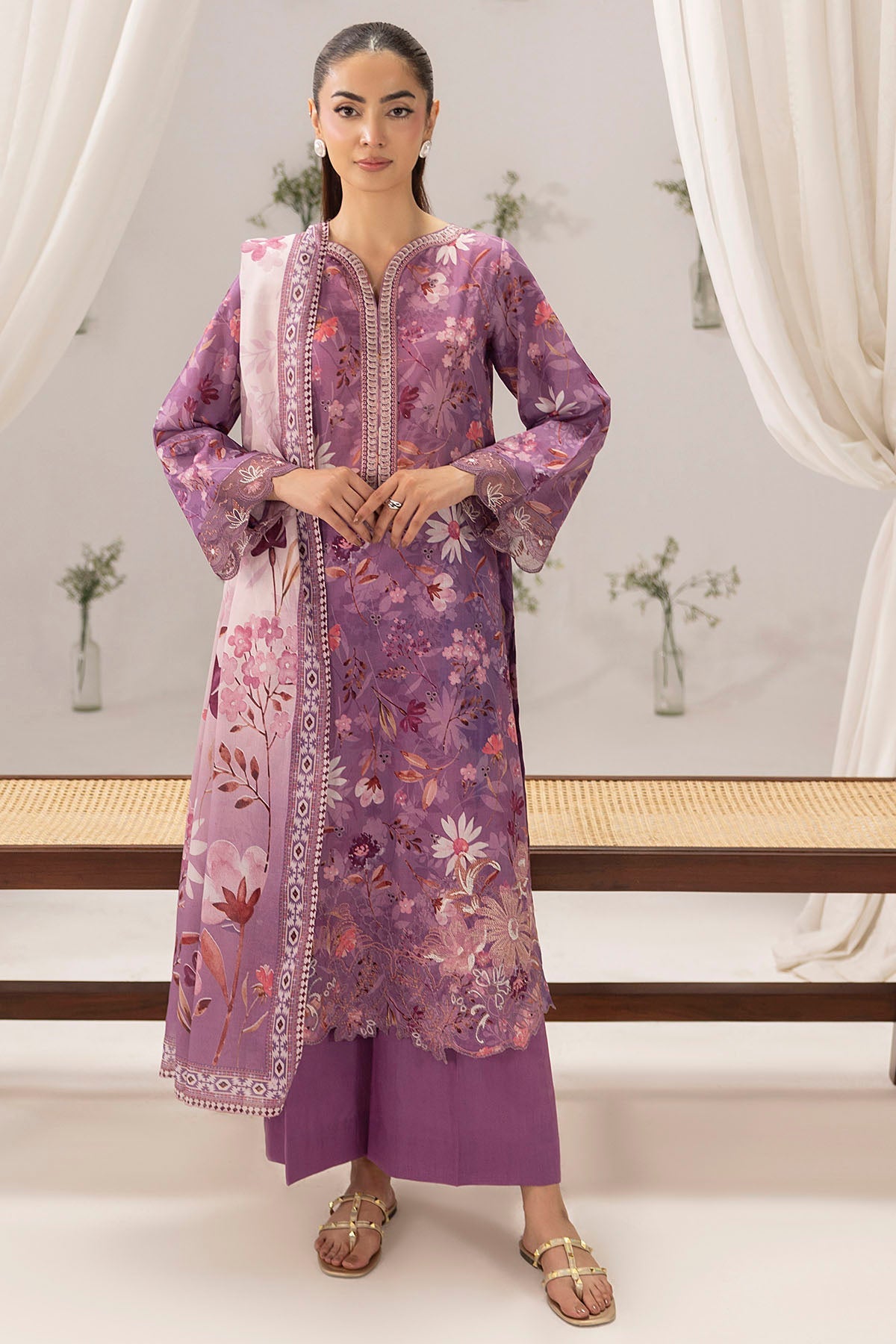 6133-JASMINE EMBROIDERED LAWN STITCHED