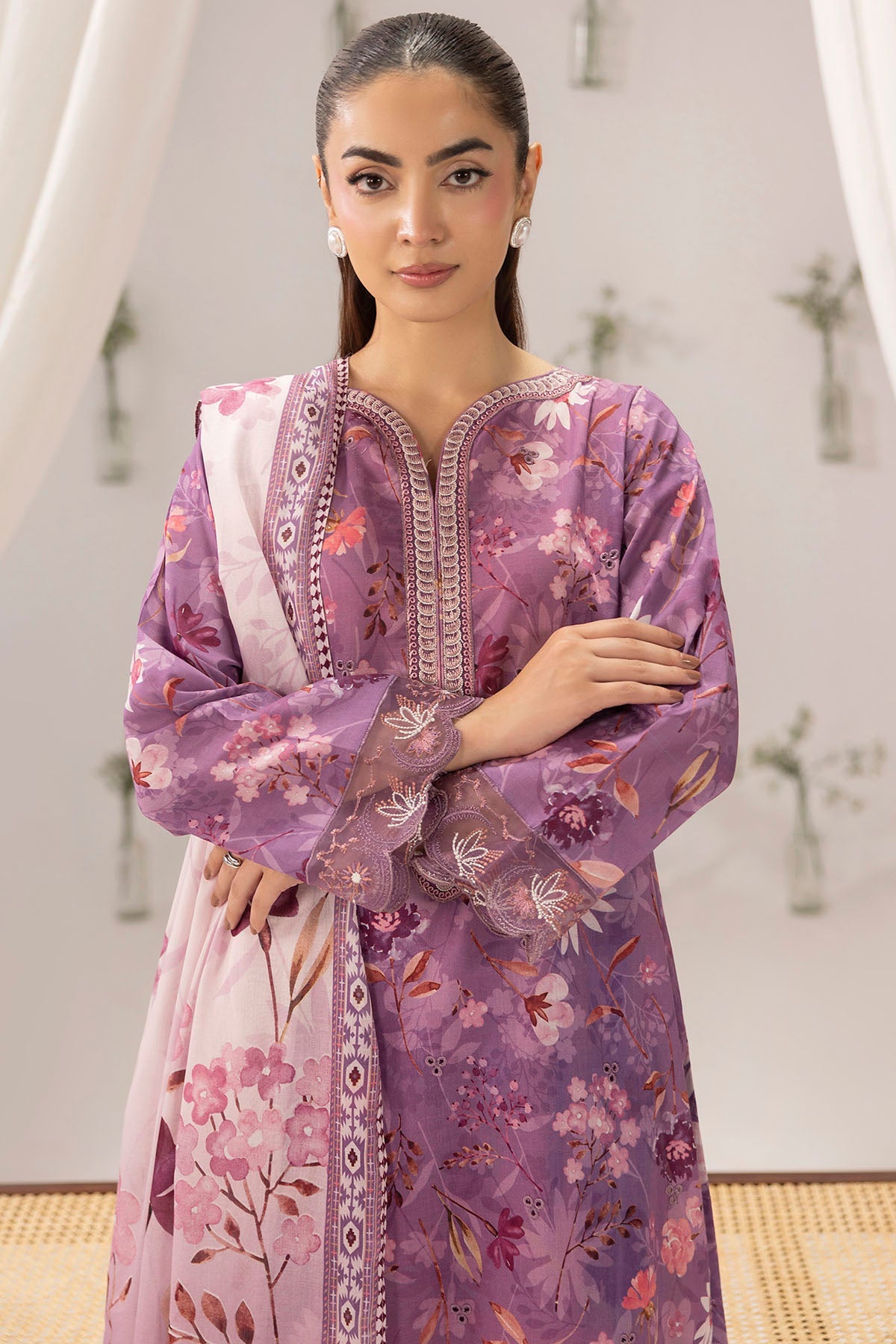 6133-JASMINE EMBROIDERED LAWN STITCHED